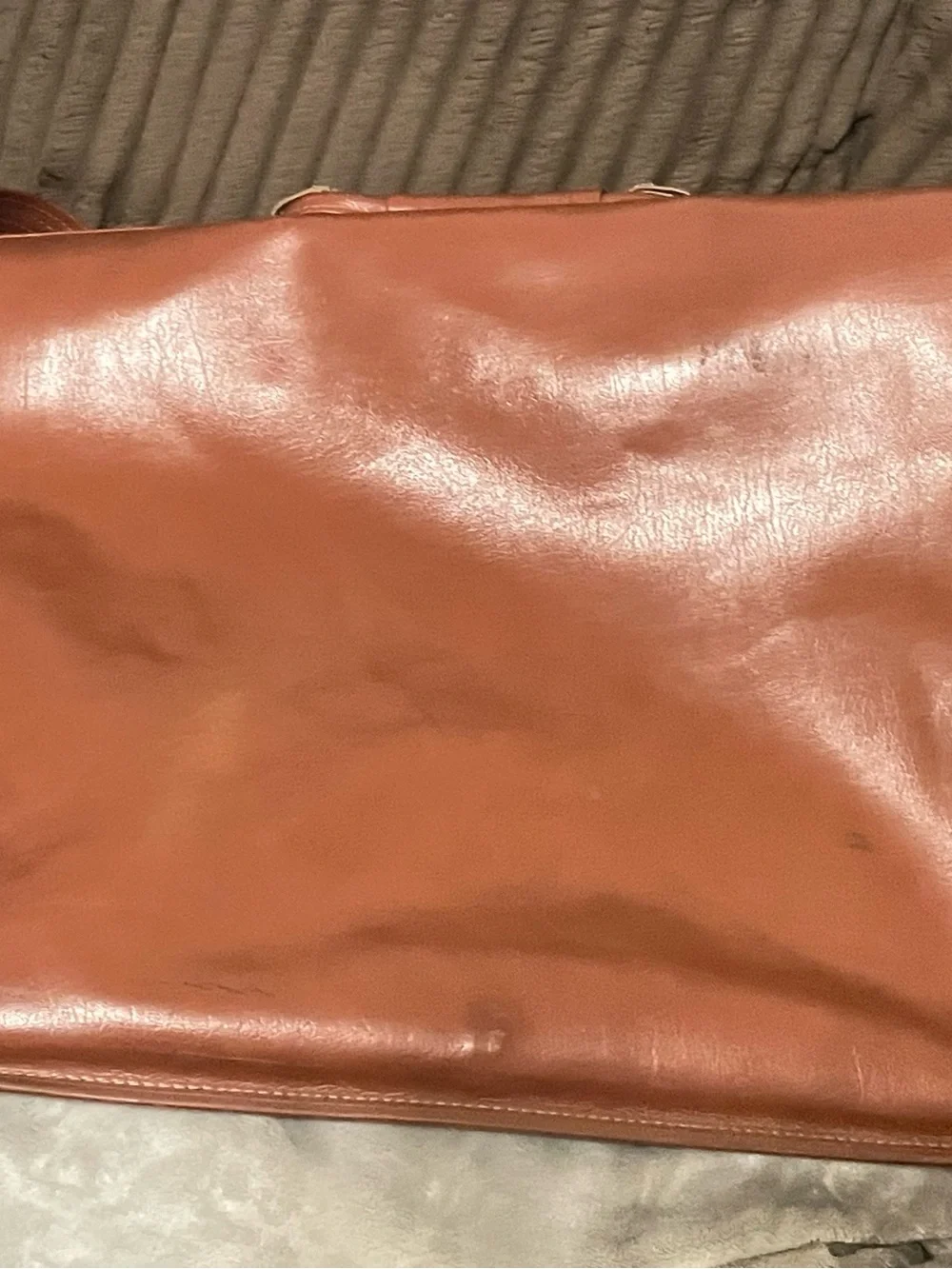 Classic Brown Leather Garment Bag - Men's Travel Organizer